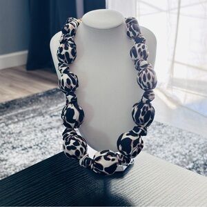 Off Park Animal Fabric Bead Statement Necklace Oversized Gold Chain